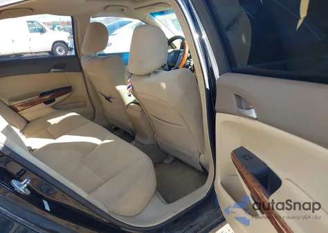 2008 Honda Accord 2.4 Ex from USA, damaged, VIN 1HGCP26718A034920